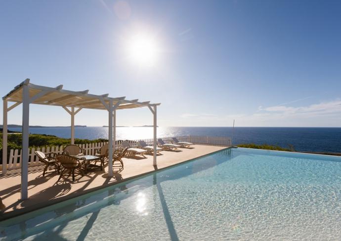 Villa Mar Azul te huur op ibiza - zwembad