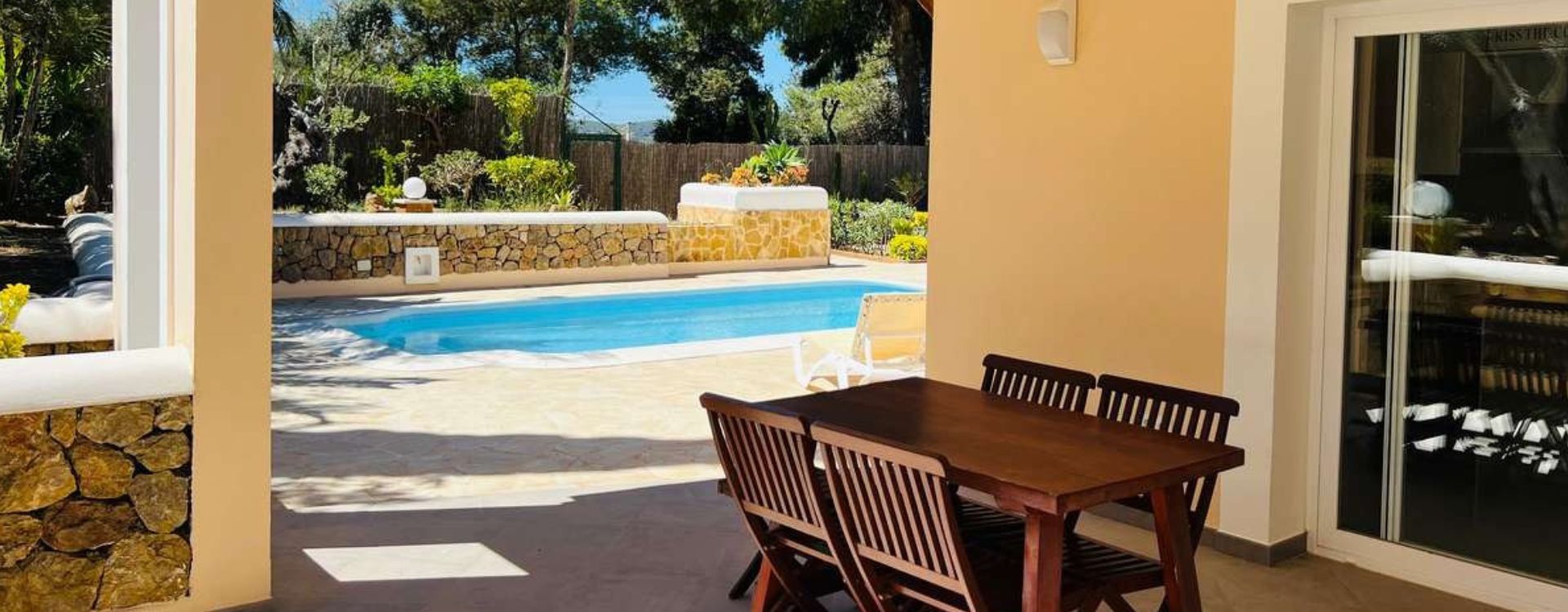 Ibiza, Ibizadesk, villa renting, swimming pool
